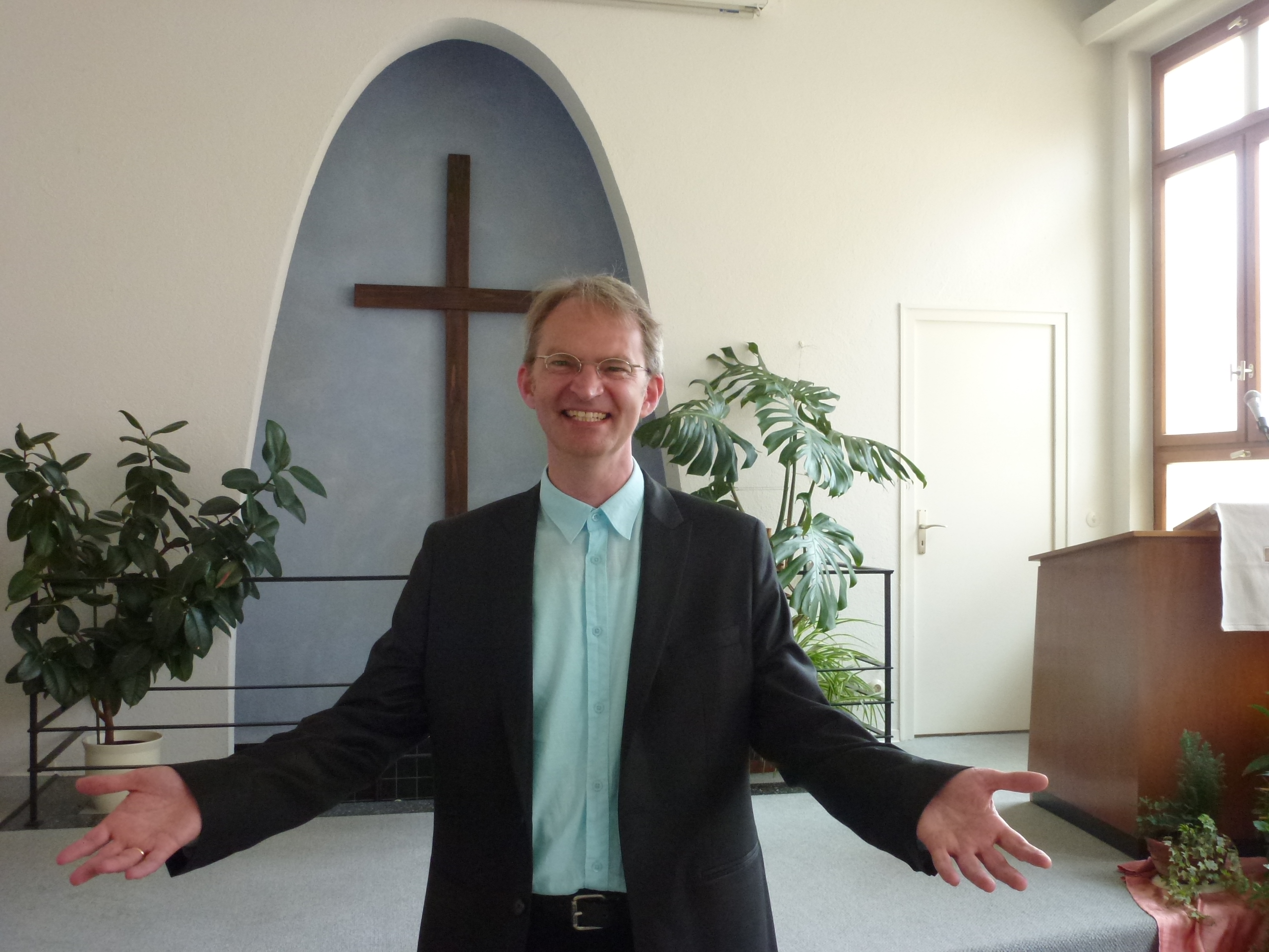 Pastor Viktor Petkau